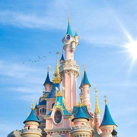 A 3 Minutes De Disneyland Montévrain Eksteriør billede
